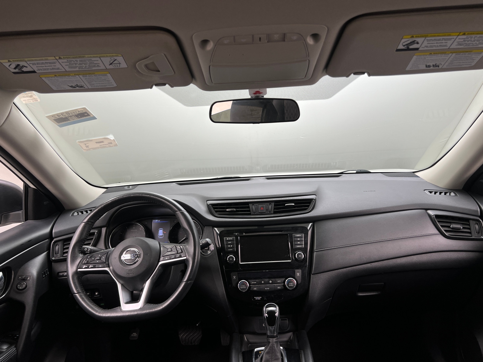 Thumbnail: 2018 Nissan Rogue - 3