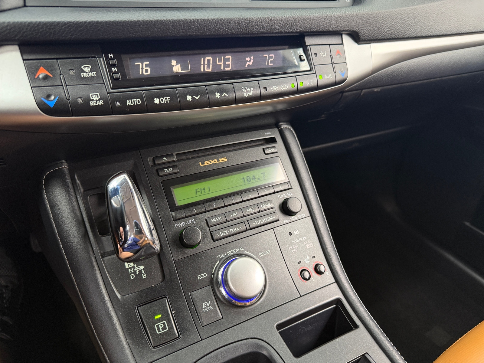 Thumbnail: 2013 Lexus CT - 3