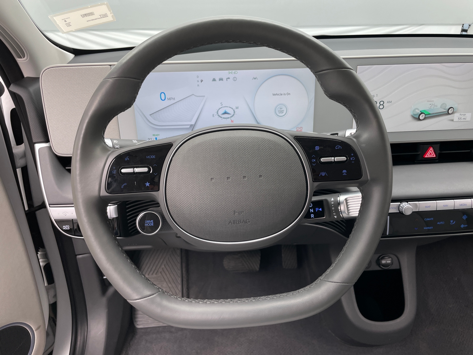 Thumbnail: 2022 Hyundai Ioniq 5 - 4