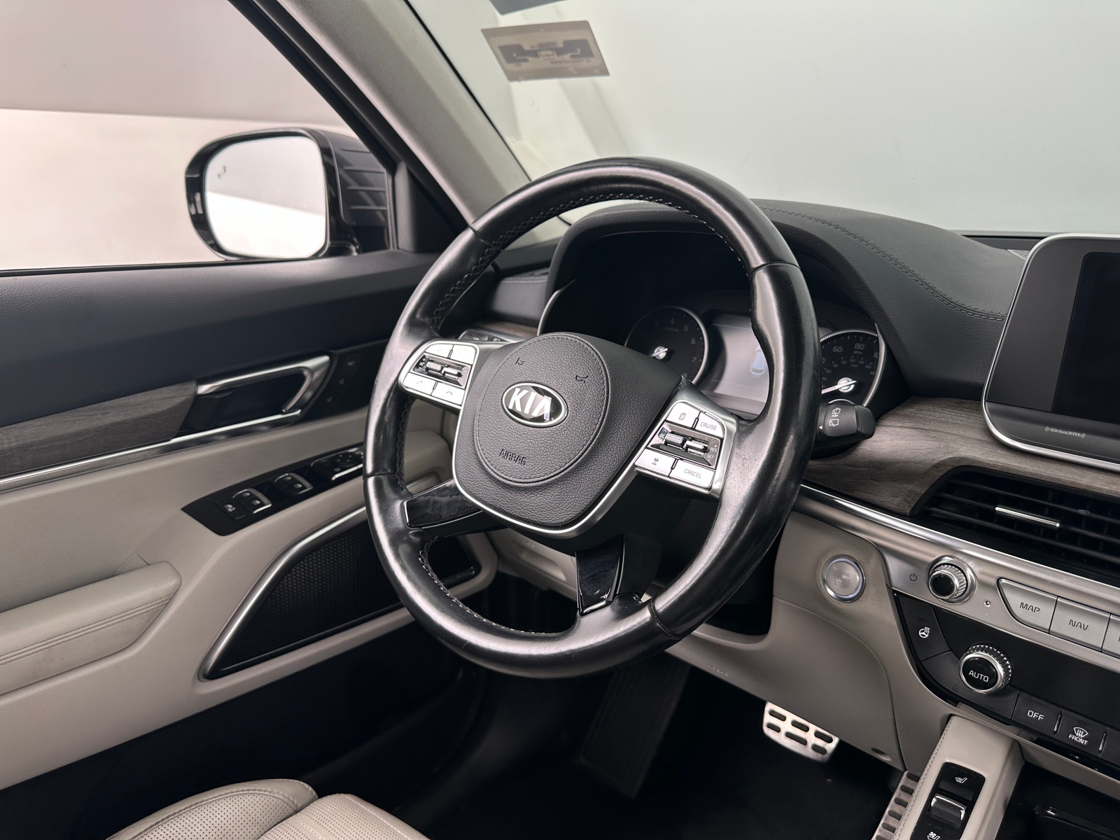 Thumbnail: 2021 Kia Telluride - 4