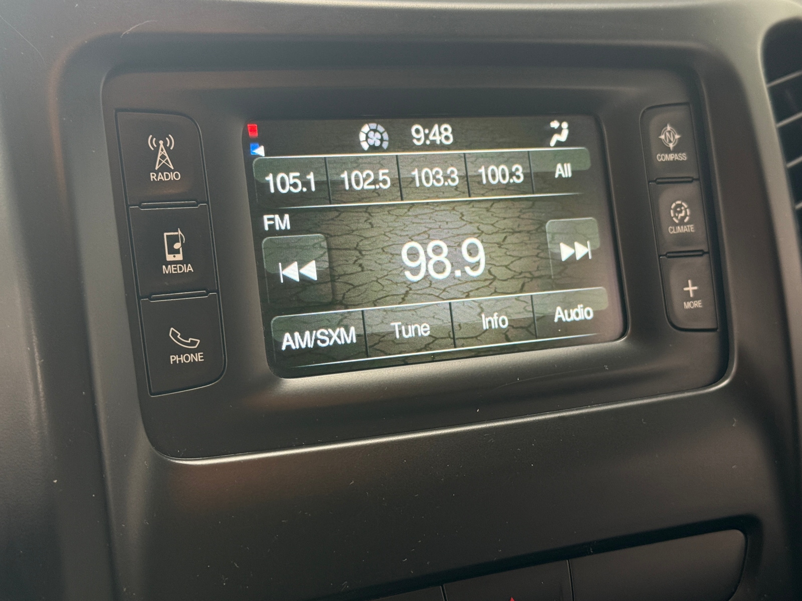 Thumbnail: 2017 Jeep Cherokee - 4