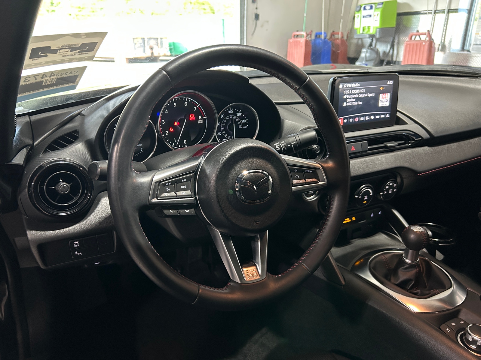 Thumbnail: 2018 Mazda MX-5 Miata - 5