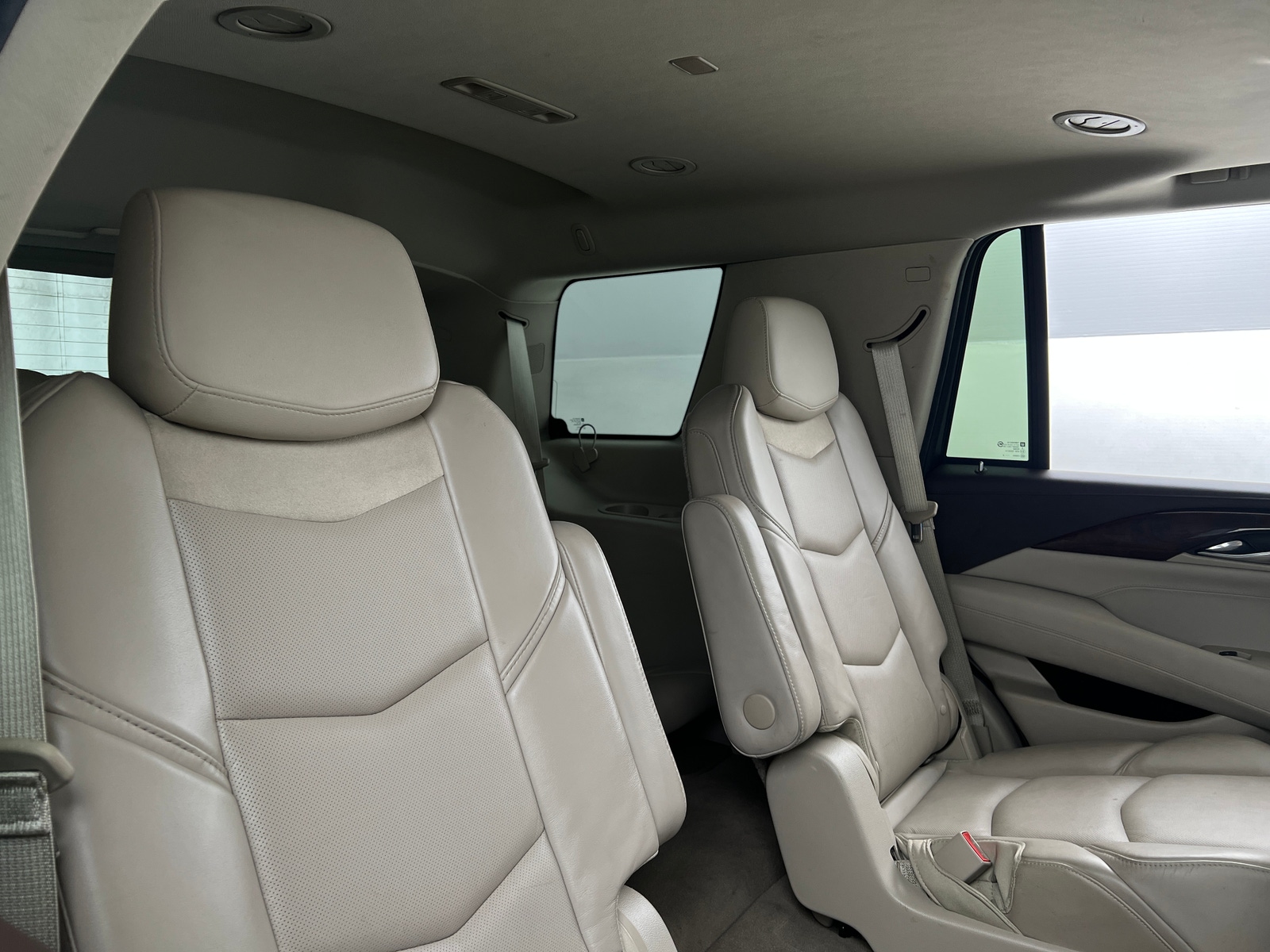Thumbnail: 2015 Cadillac Escalade - 5