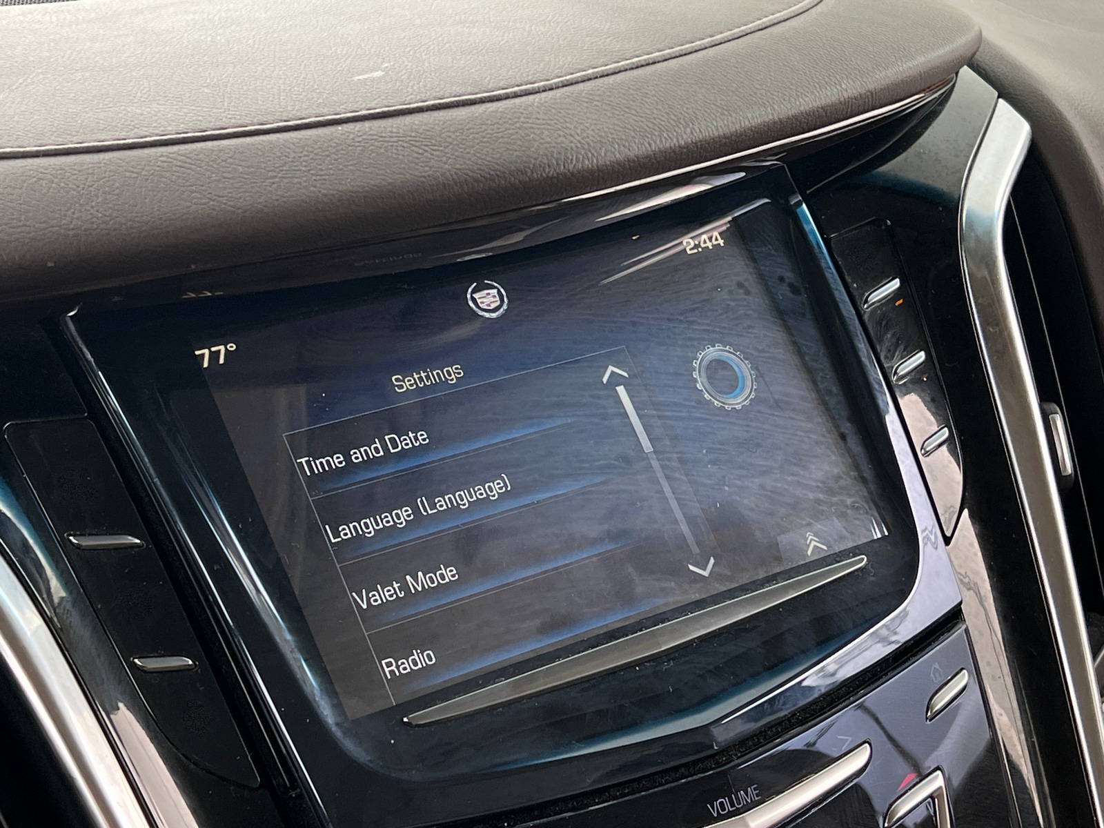 Thumbnail: 2015 Cadillac Escalade - 3