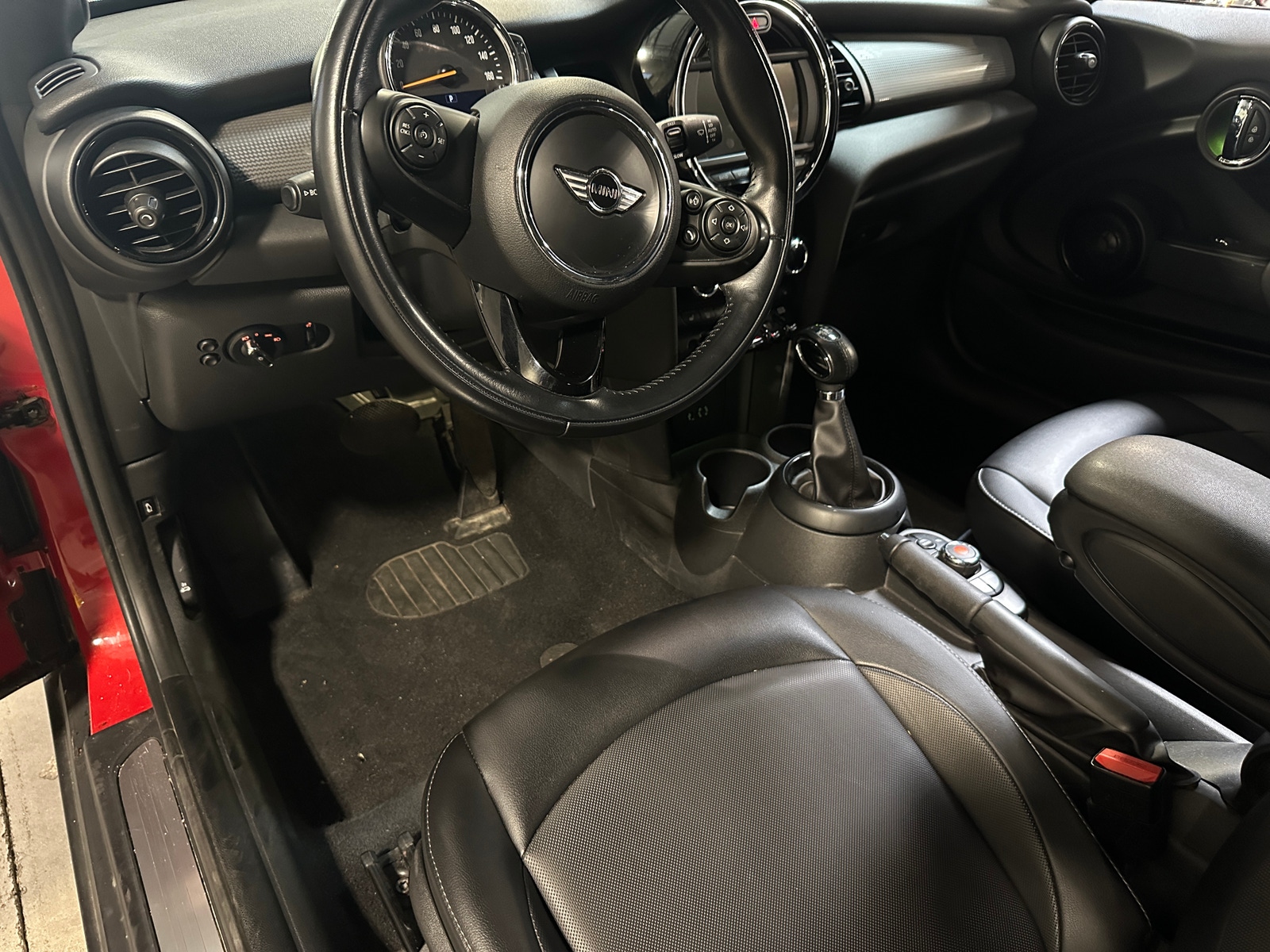 Thumbnail: 2018 MINI Cooper Convertible - 2