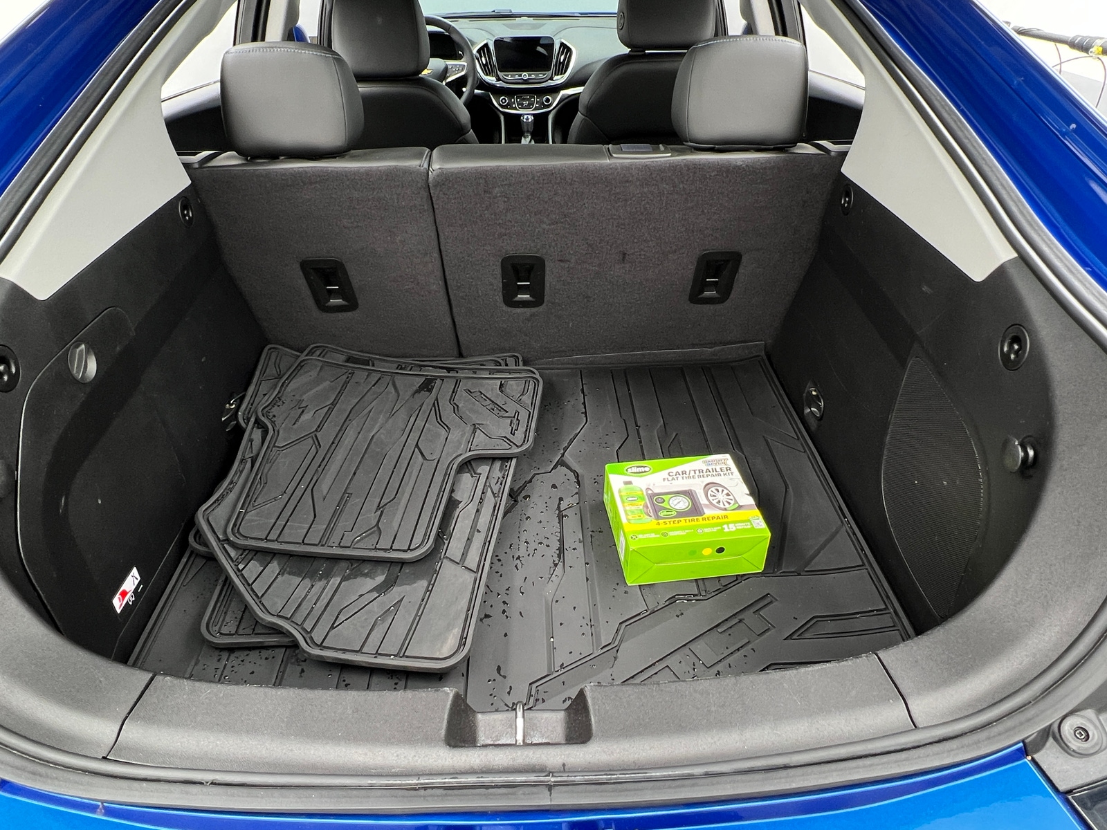 Thumbnail: 2017 Chevrolet Volt - 6
