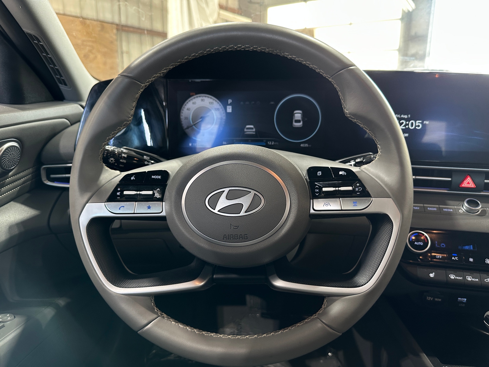 Thumbnail: 2025 Hyundai Elantra - 5