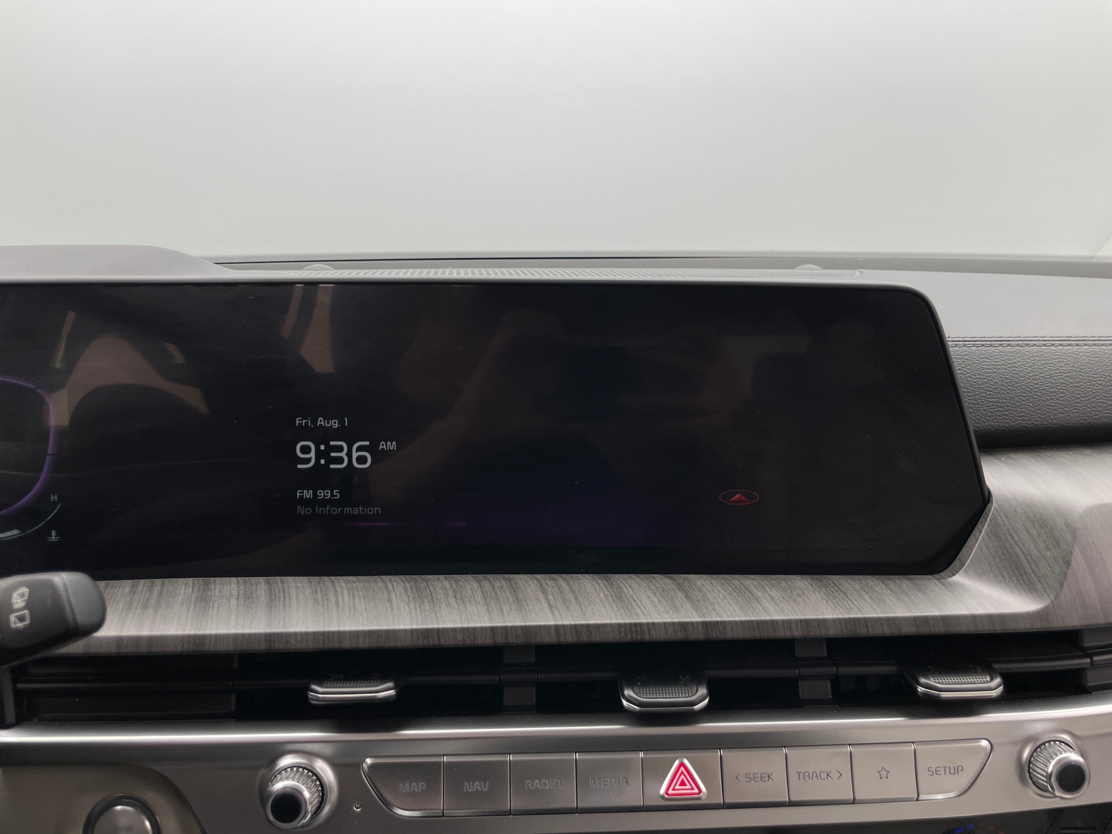 Thumbnail: 2023 Kia Telluride - 3