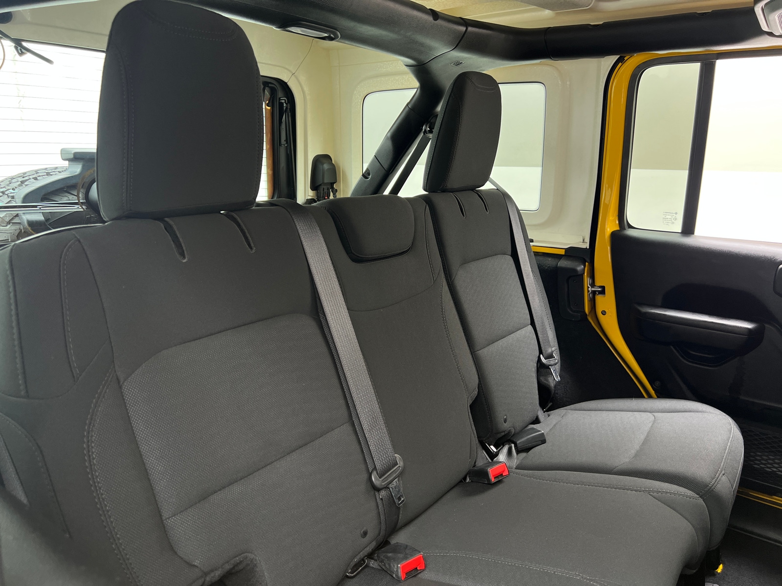 Thumbnail: 2018 Jeep Wrangler - 6
