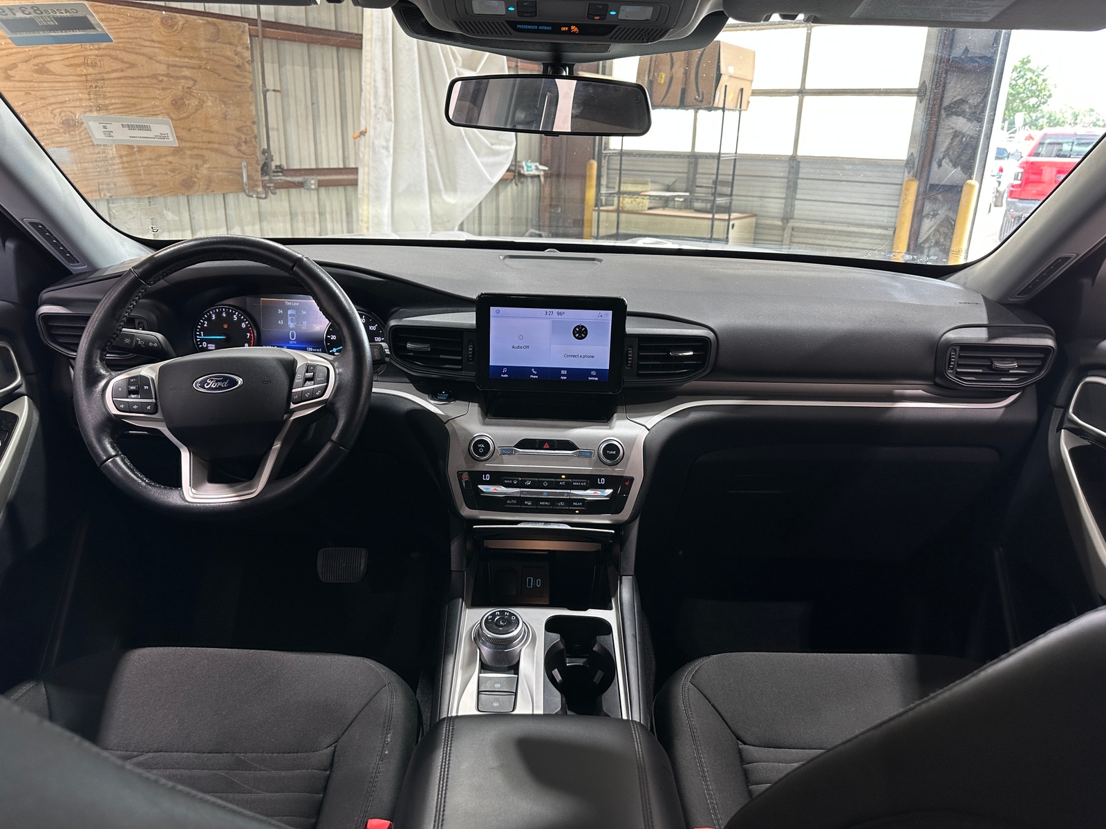 Thumbnail: 2021 Ford Explorer - 3