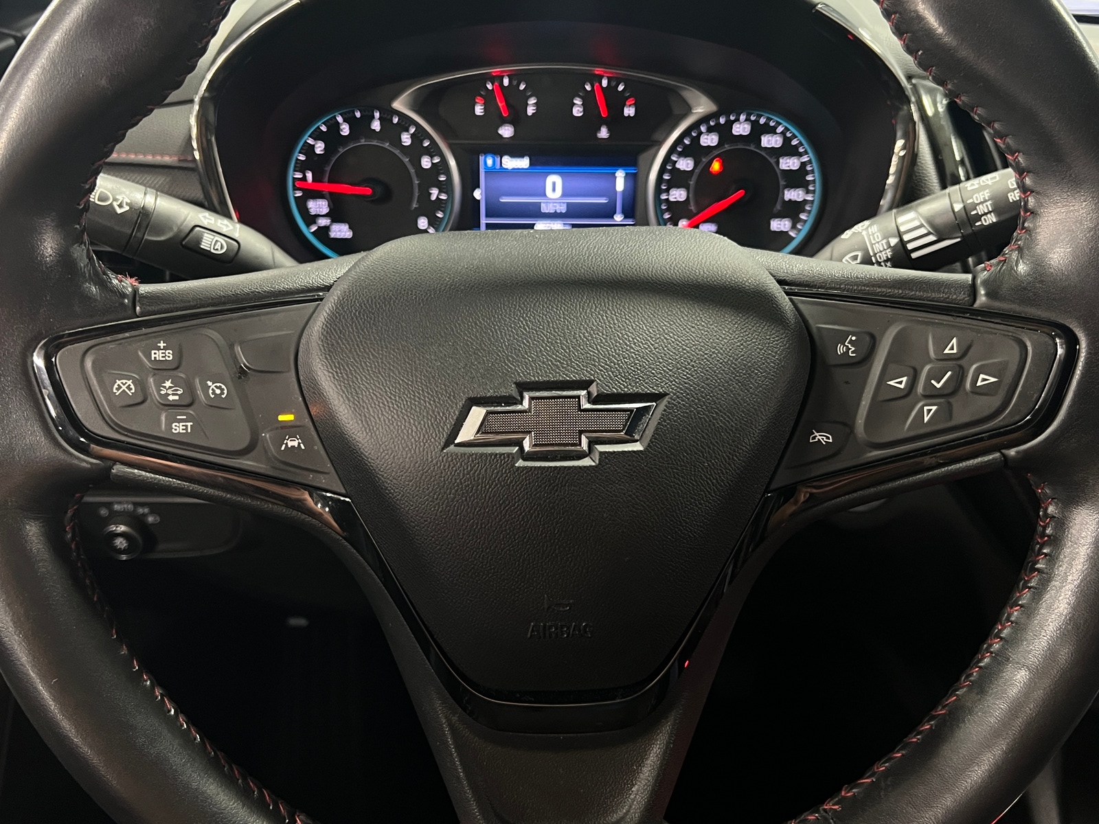 Thumbnail: 2022 Chevrolet Equinox - 5
