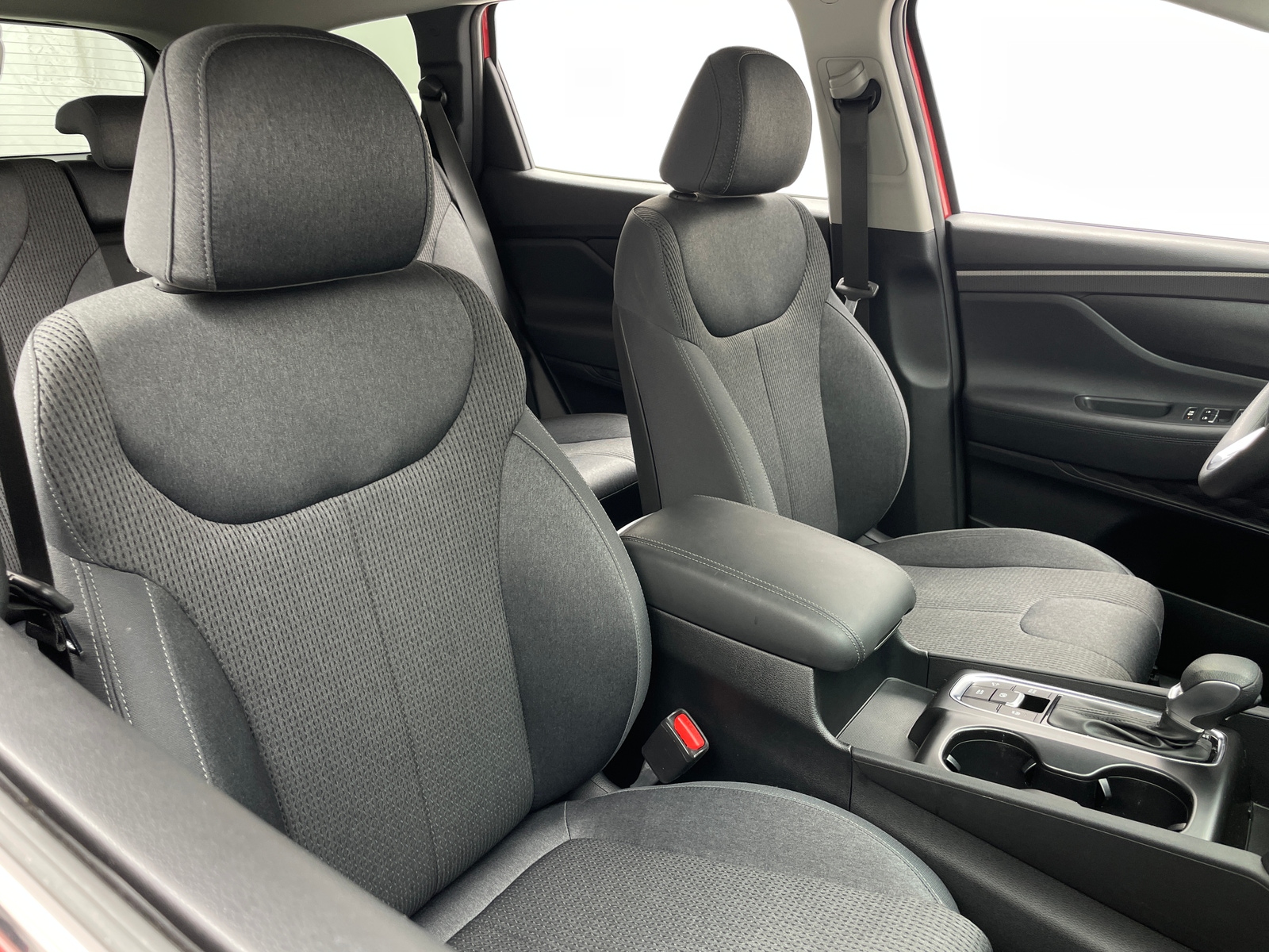Thumbnail: 2019 Hyundai Santa Fe - 2
