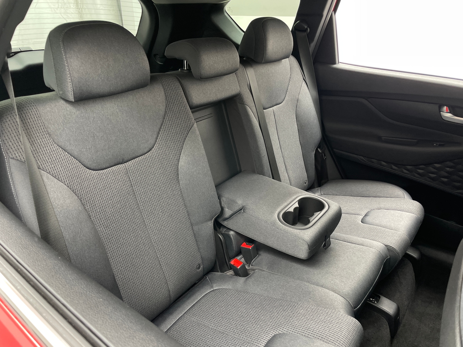 Thumbnail: 2019 Hyundai Santa Fe - 6