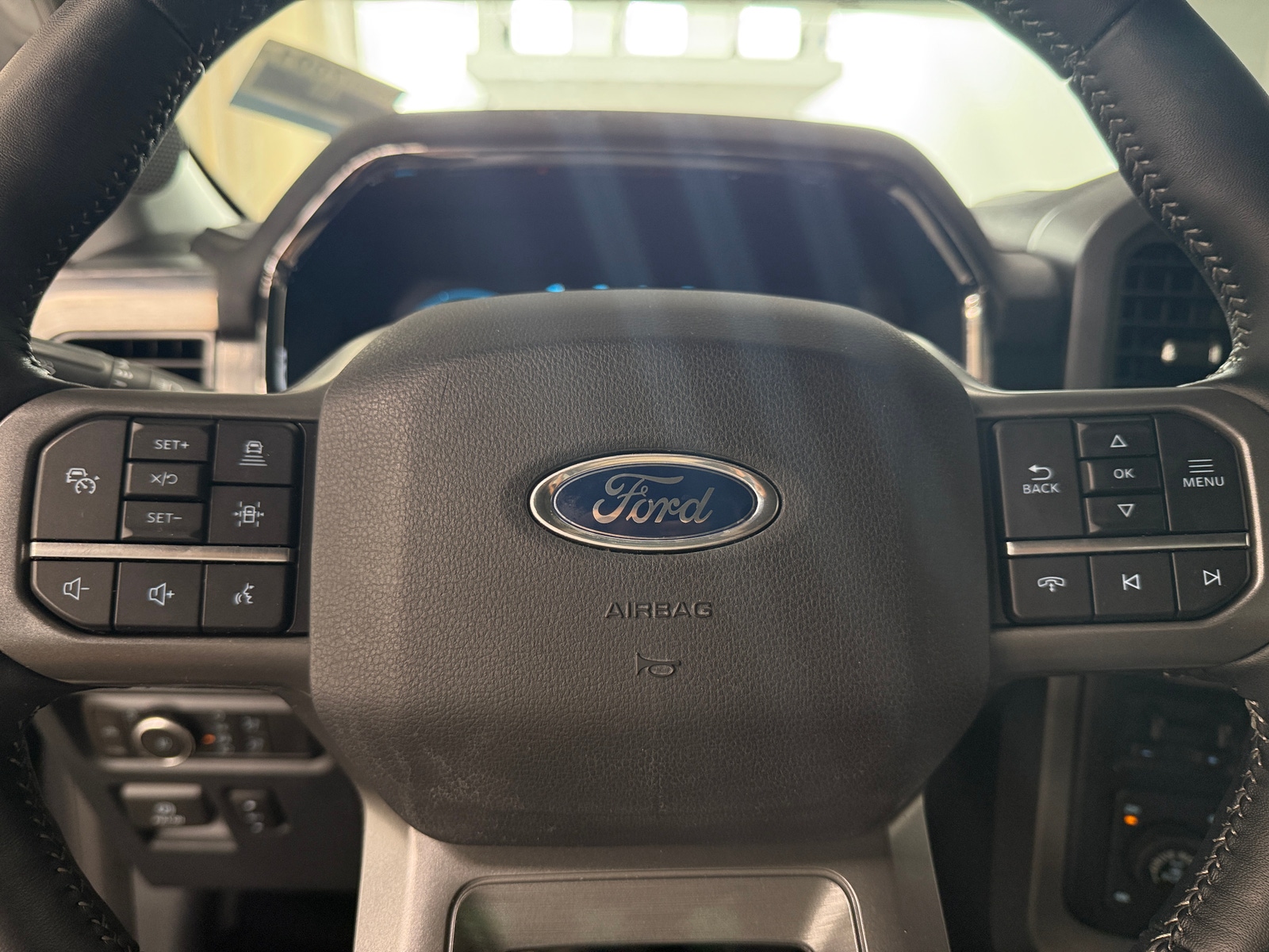 Thumbnail: 2021 Ford Econoline - 4