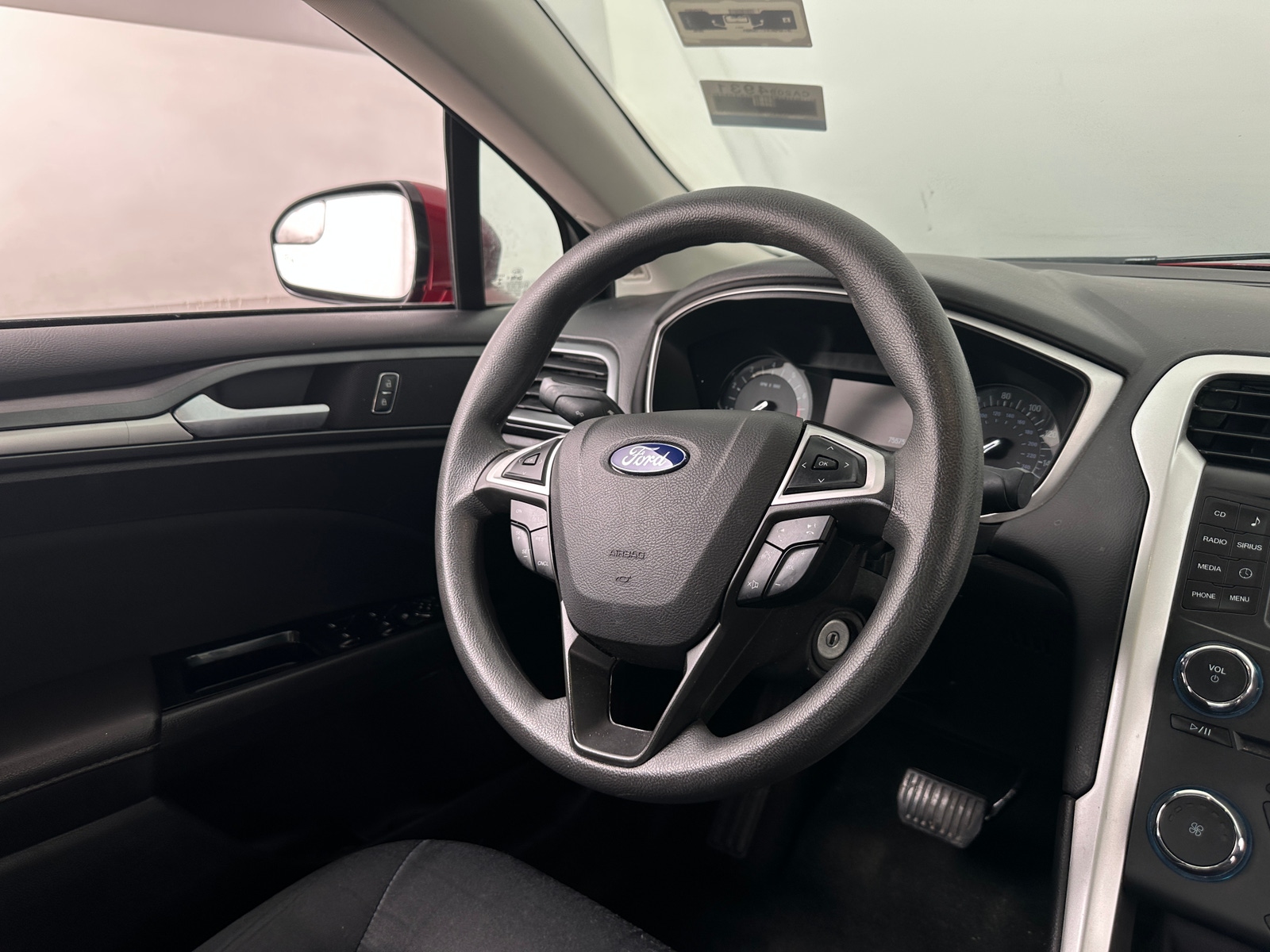 Thumbnail: 2016 Ford Fusion - 5