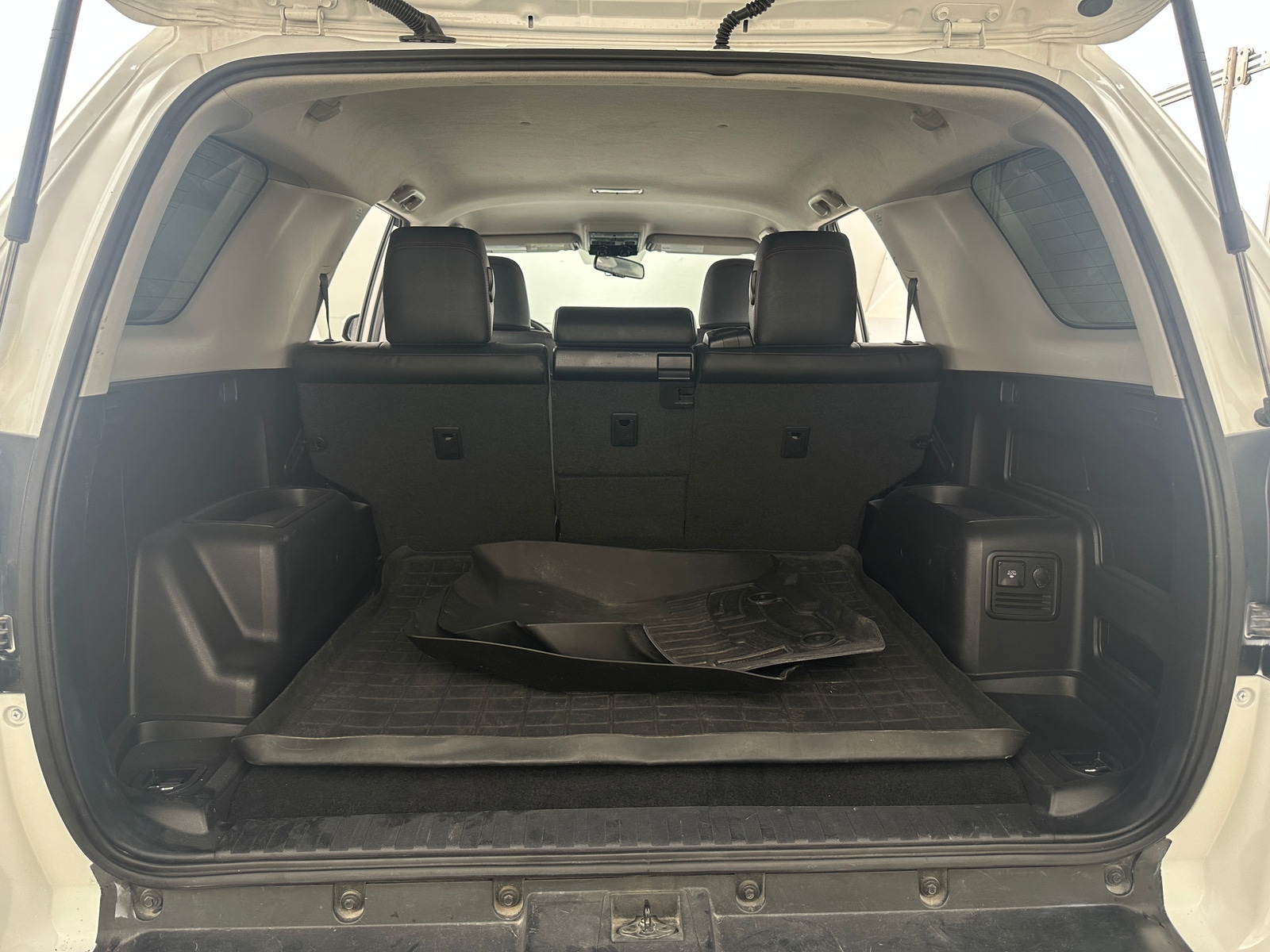 Thumbnail: 2019 Toyota 4Runner - 7