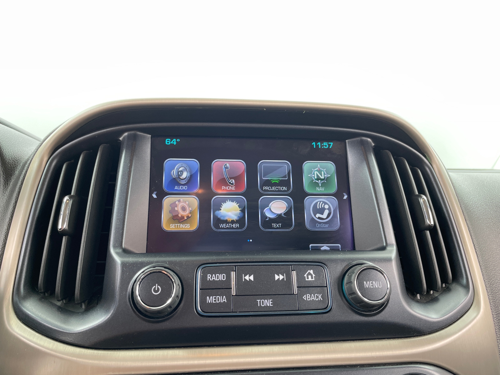 Thumbnail: 2018 GMC Canyon - 3