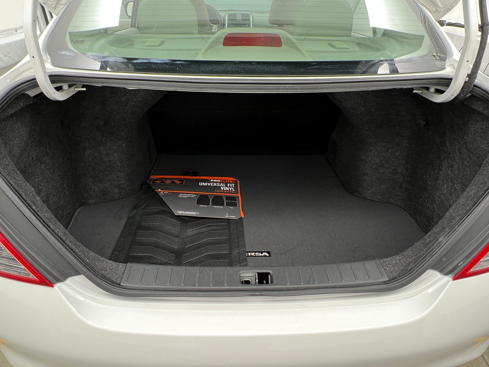 Thumbnail: 2012 Nissan Versa - 7