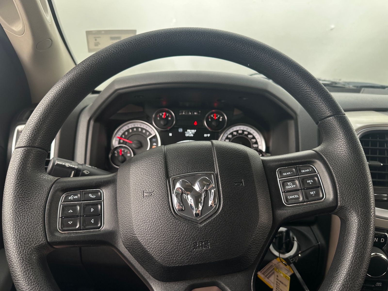Thumbnail: 2020 RAM 1500 Classic - 5