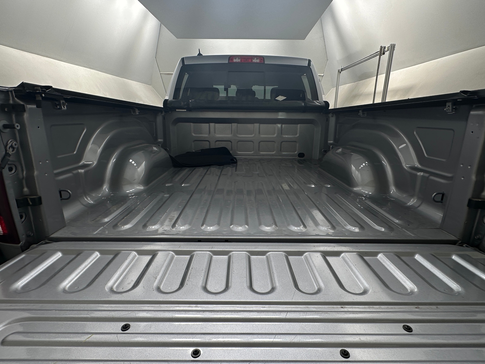 Thumbnail: 2020 RAM 1500 Classic - 7