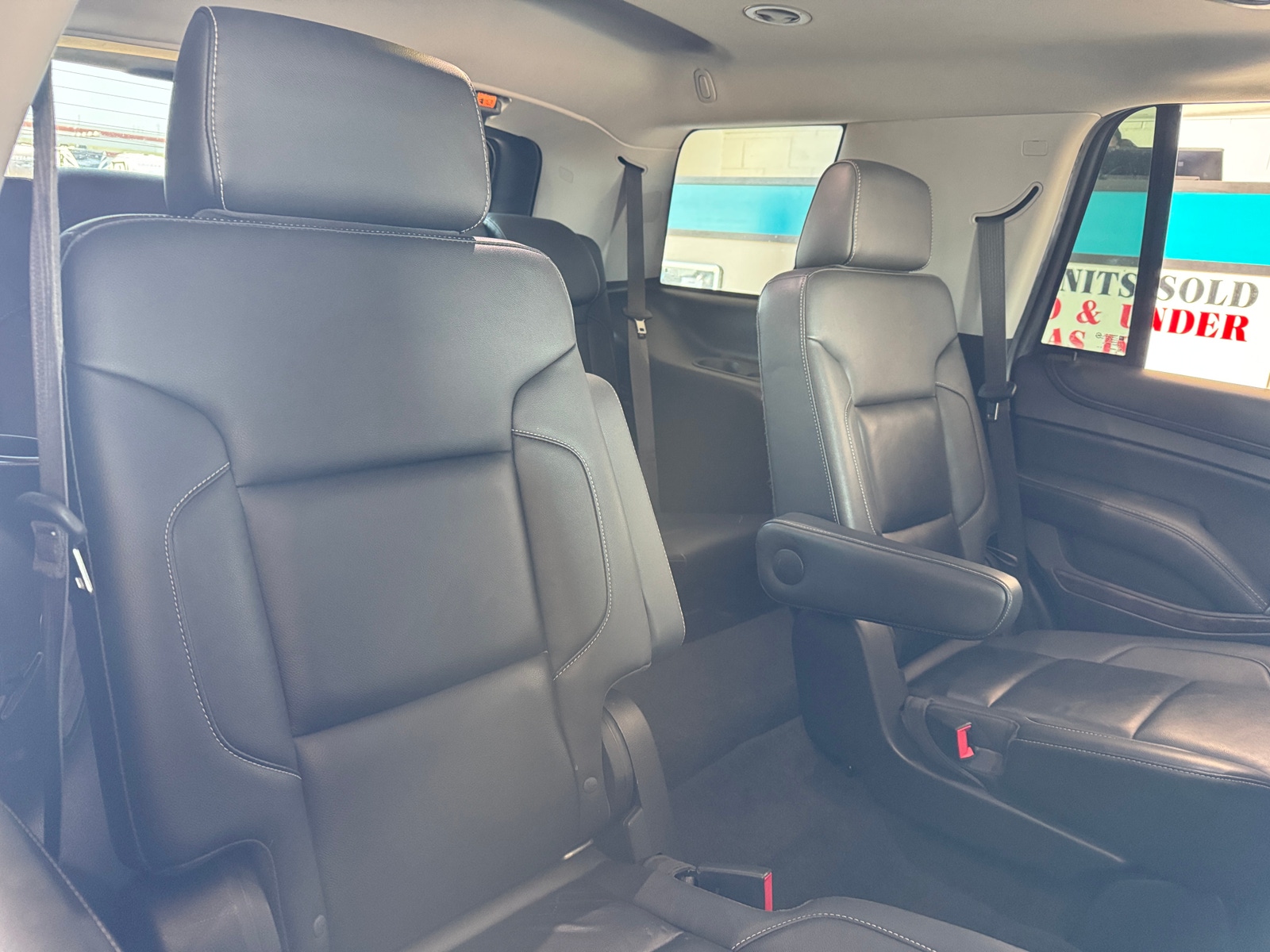 Thumbnail: 2018 Chevrolet Tahoe - 5