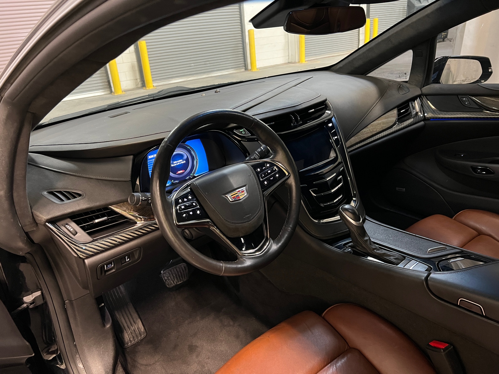 Thumbnail: 2016 Cadillac ELR - 2