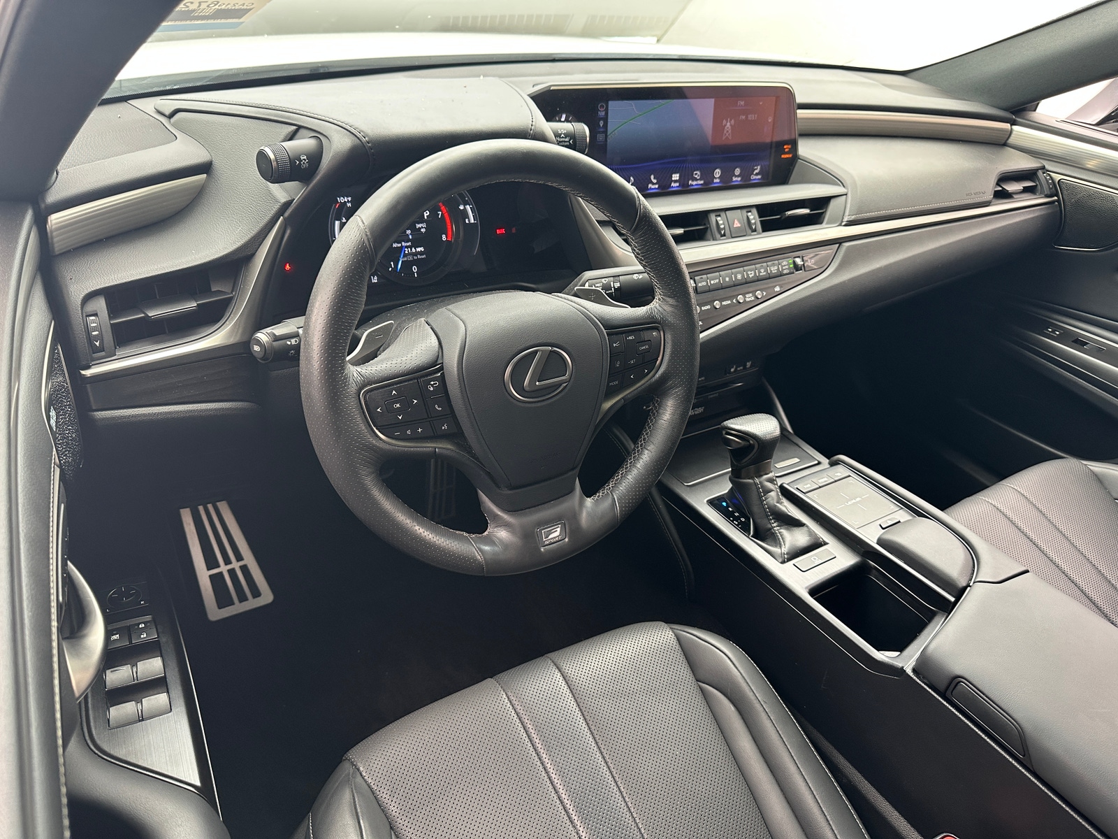 Thumbnail: 2019 Lexus ES - 3