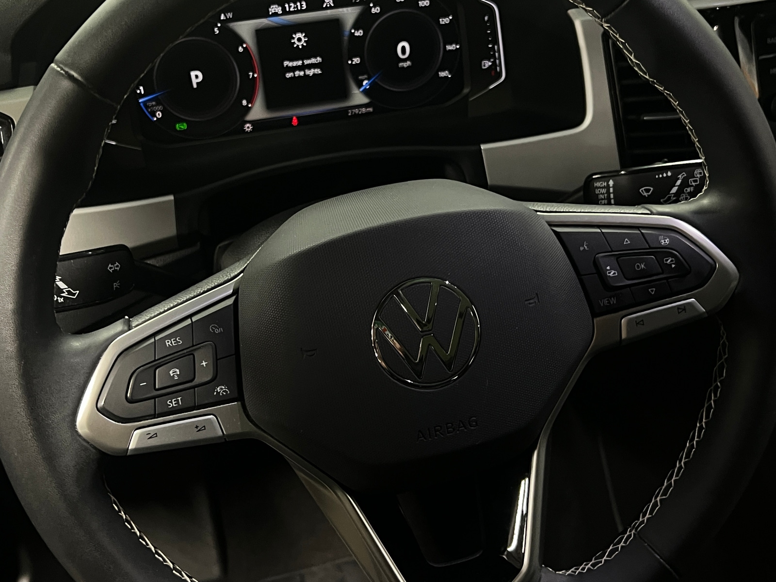 Thumbnail: 2023 Volkswagen Atlas - 4