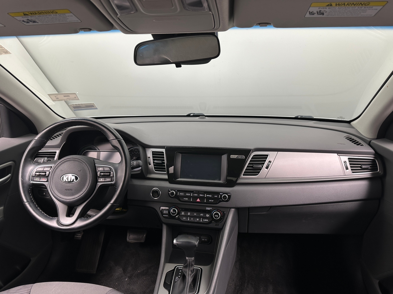 Thumbnail: 2019 Kia Niro - 3