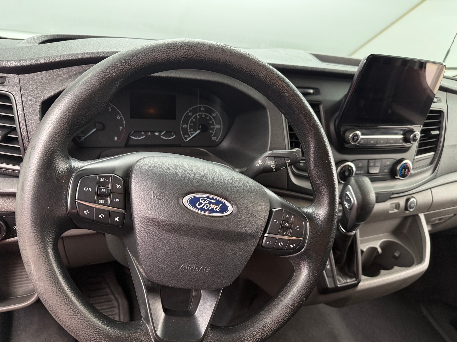 Thumbnail: 2020 Ford Econoline - 4