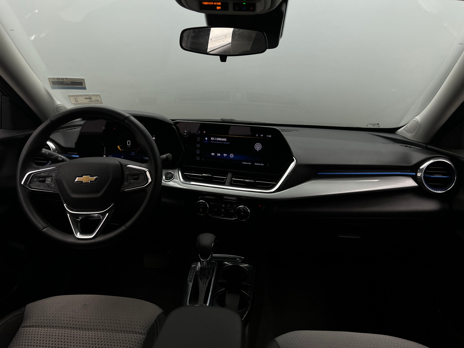 Thumbnail: 2025 Chevrolet Trax - 3