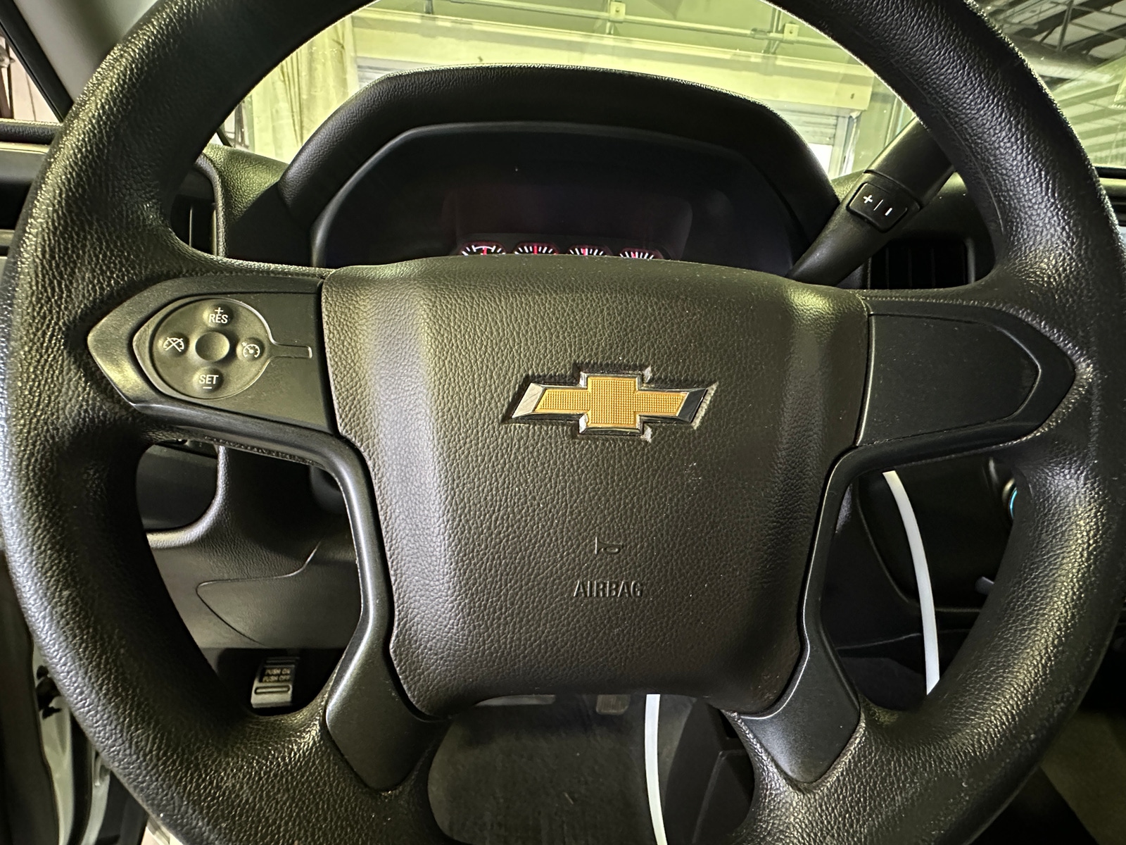 Thumbnail: 2019 Chevrolet Silverado 1500 - 5