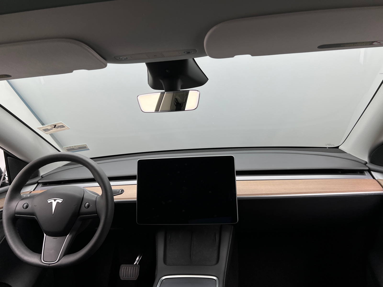 Thumbnail: 2025 Tesla Model Y - 3
