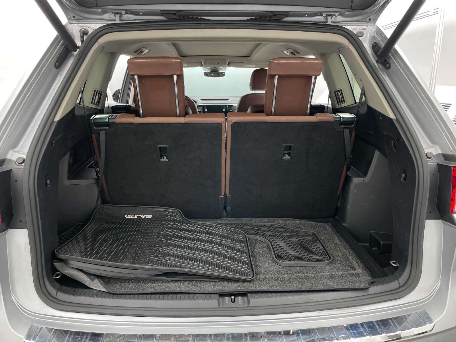 Thumbnail: 2021 Volkswagen Atlas - 6