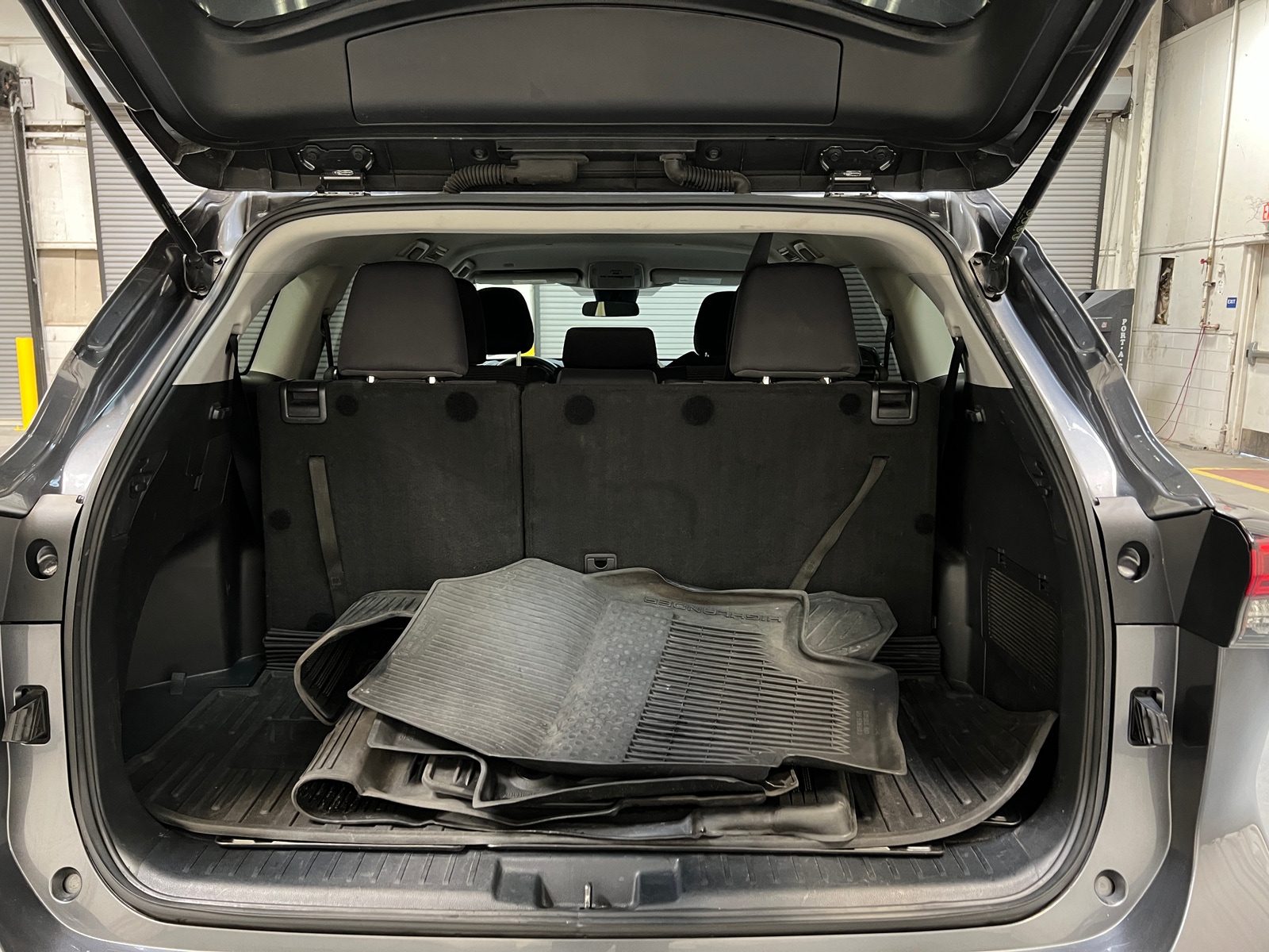 Thumbnail: 2021 Toyota Highlander - 7