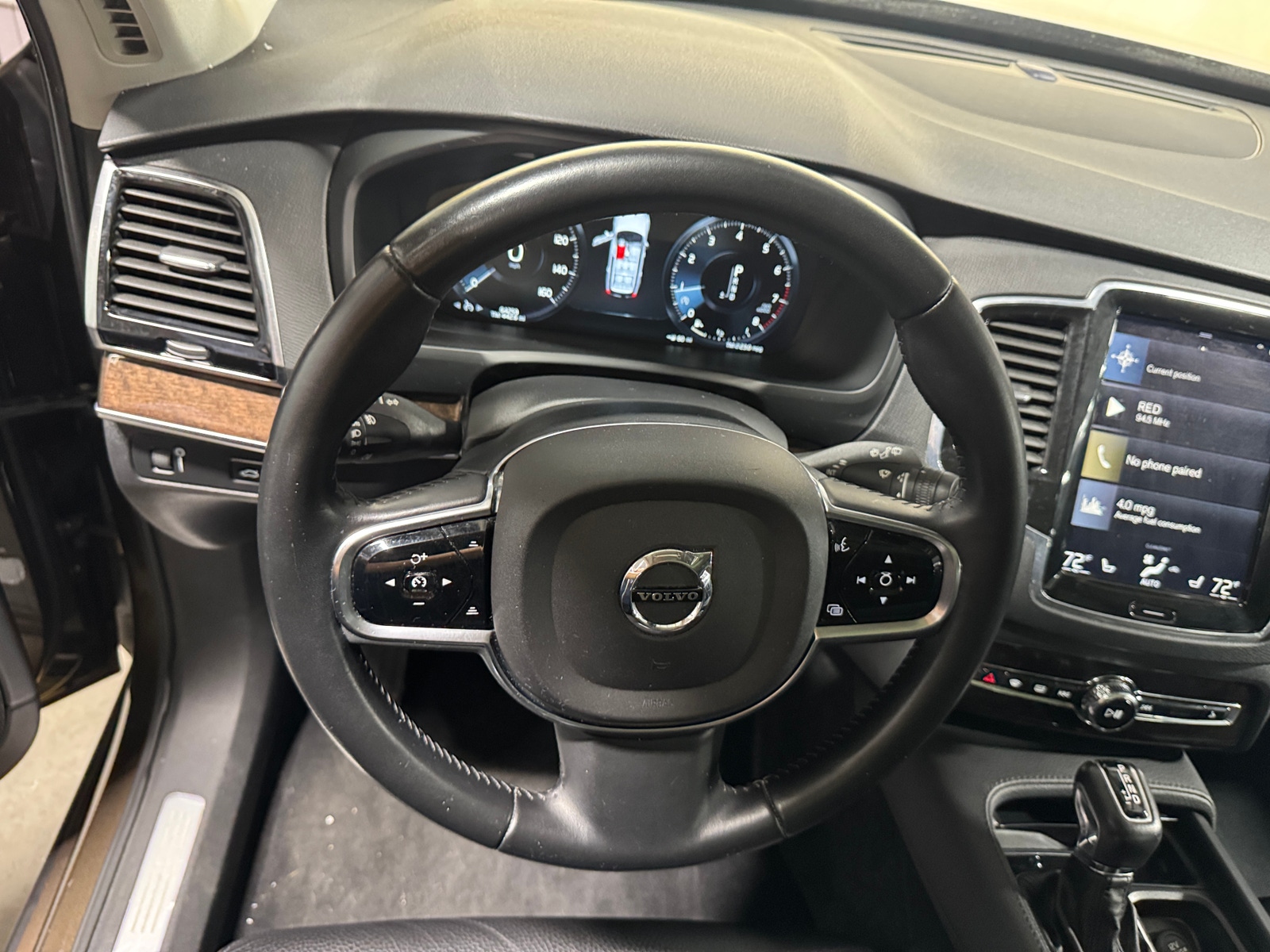 Thumbnail: 2017 Volvo XC90 - 4
