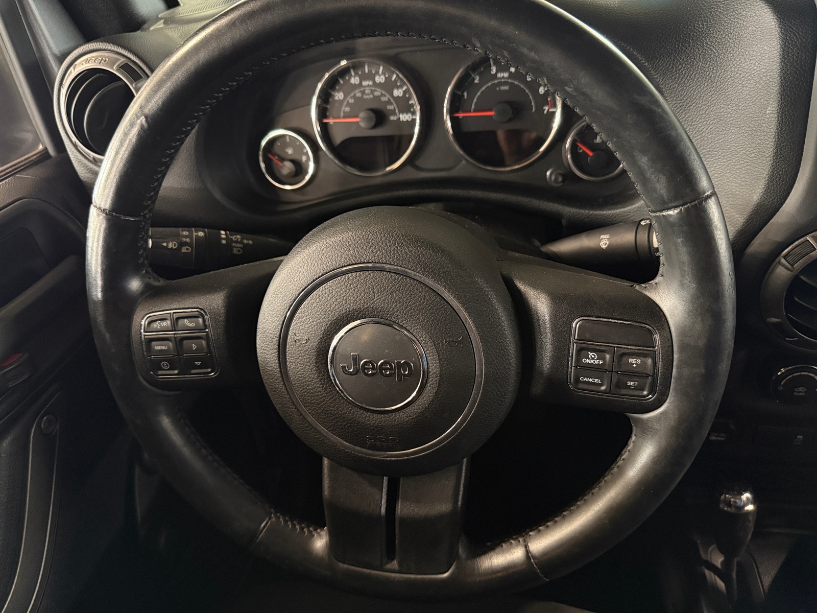 Thumbnail: 2015 Jeep Wrangler - 5
