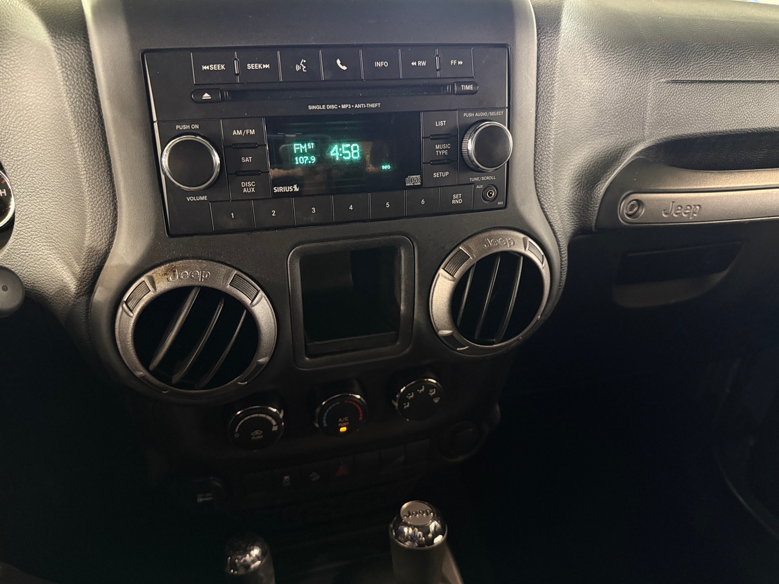 Thumbnail: 2015 Jeep Wrangler - 4