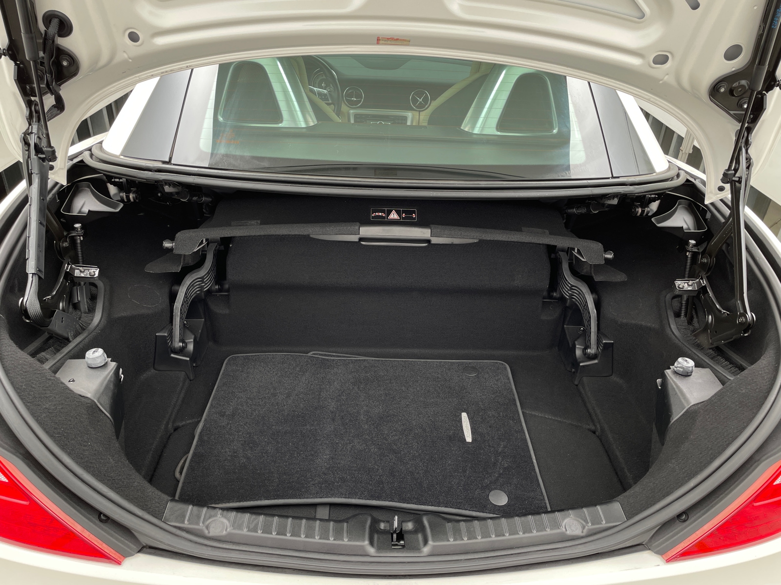 Thumbnail: 2013 Mercedes-Benz SLK - 5