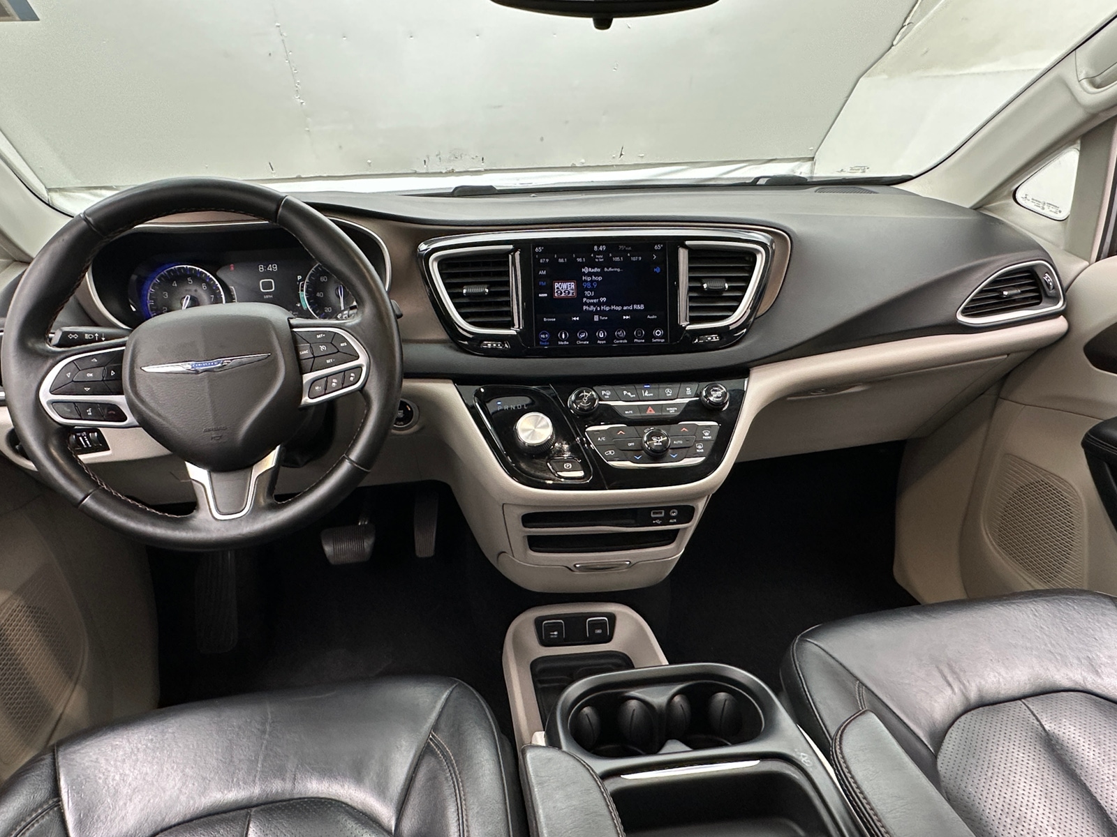 Thumbnail: 2018 Chrysler Pacifica - 2