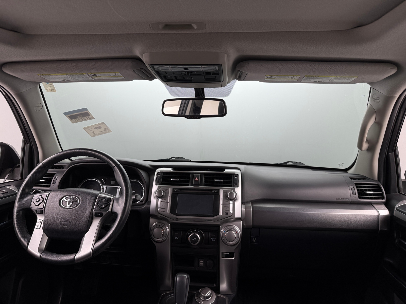 Thumbnail: 2017 Toyota 4Runner - 3