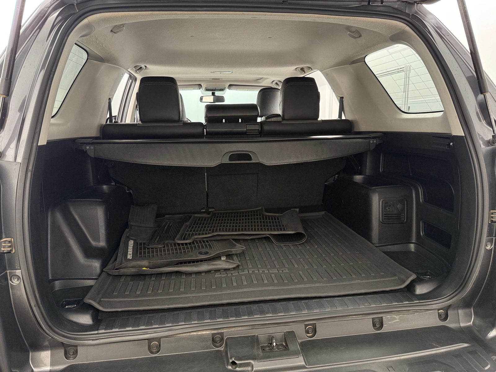 Thumbnail: 2017 Toyota 4Runner - 7