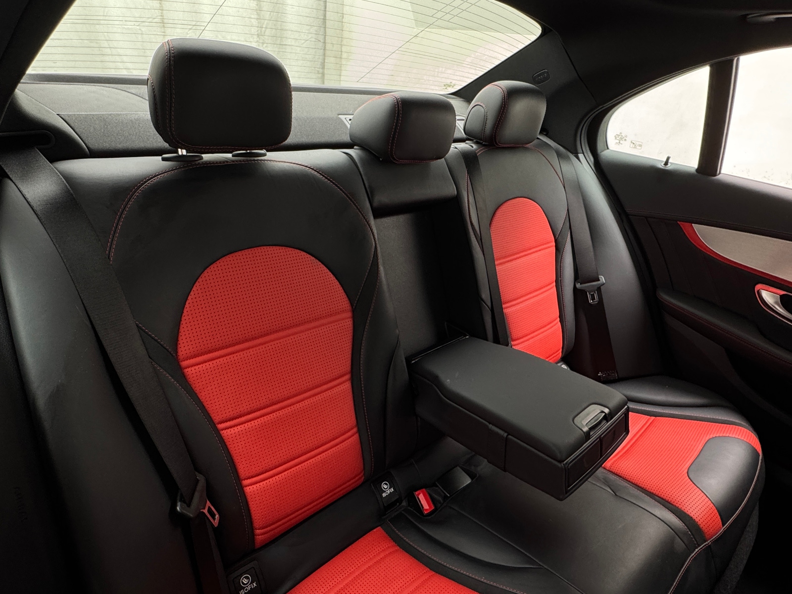 Thumbnail: 2016 Mercedes-Benz C-Class - 5