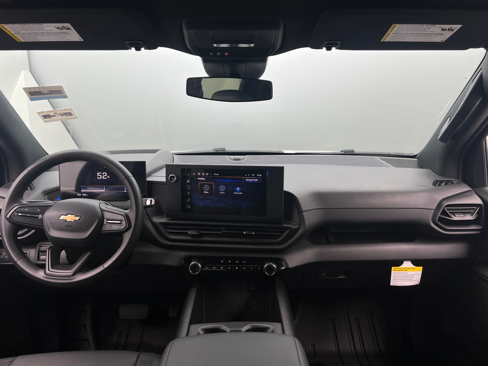 Thumbnail: 2024 Chevrolet Silverado EV - 3