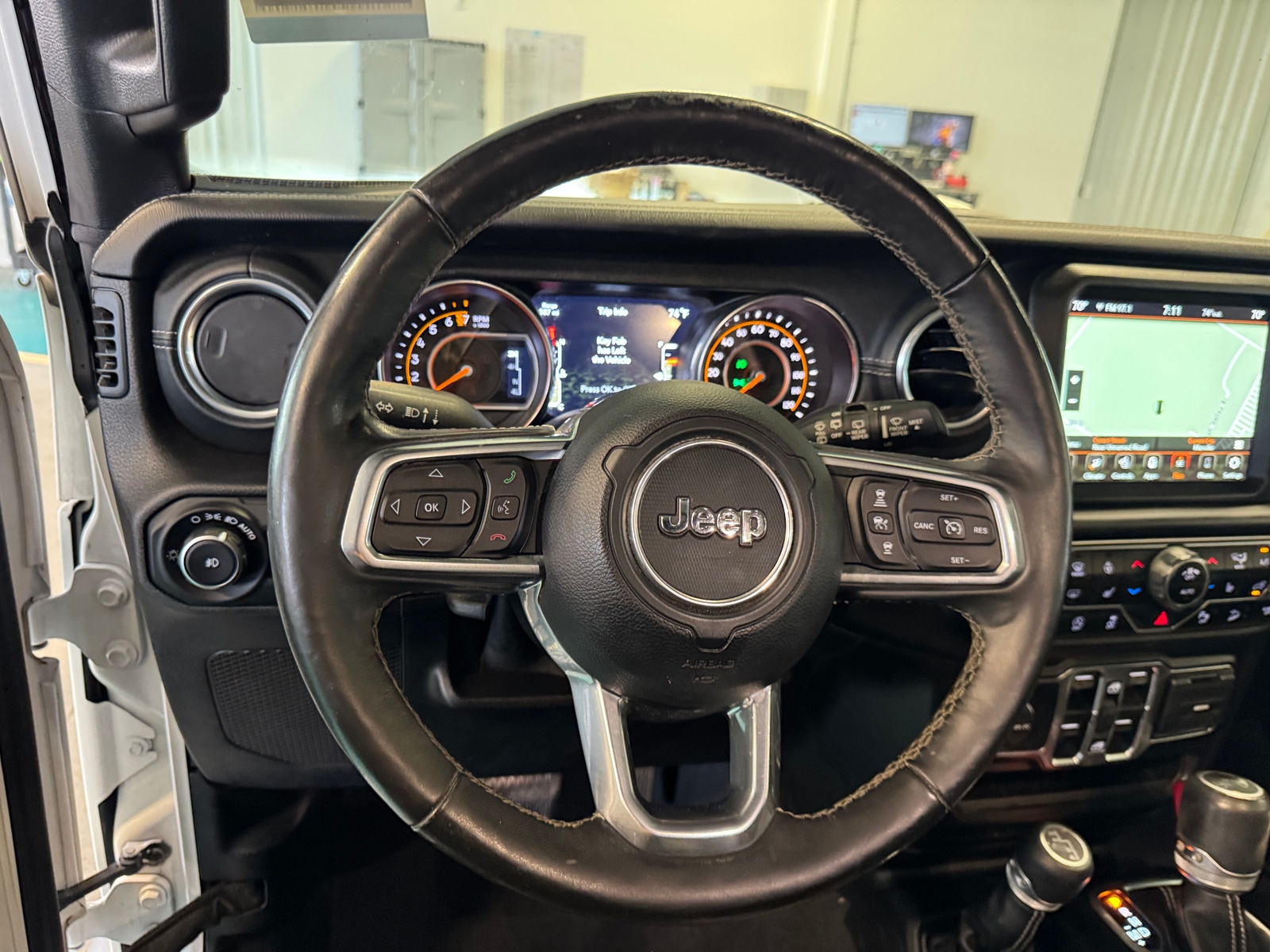 Thumbnail: 2019 Jeep Wrangler - 4