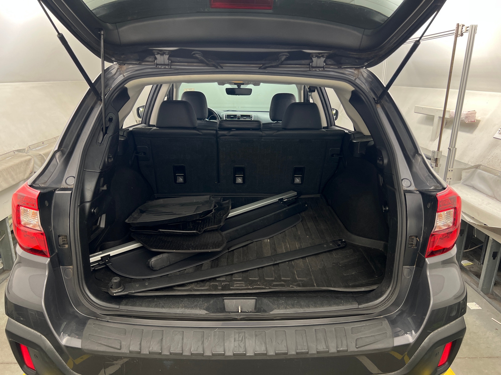 Thumbnail: 2018 Subaru Outback - 6