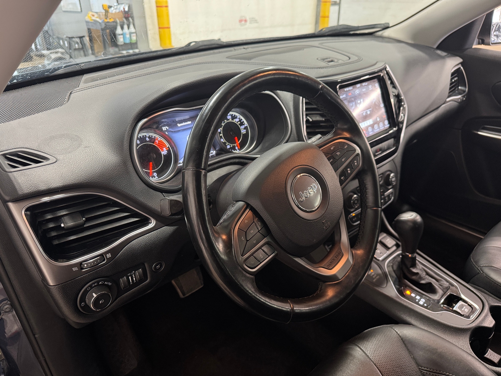 Thumbnail: 2021 Jeep Cherokee - 2