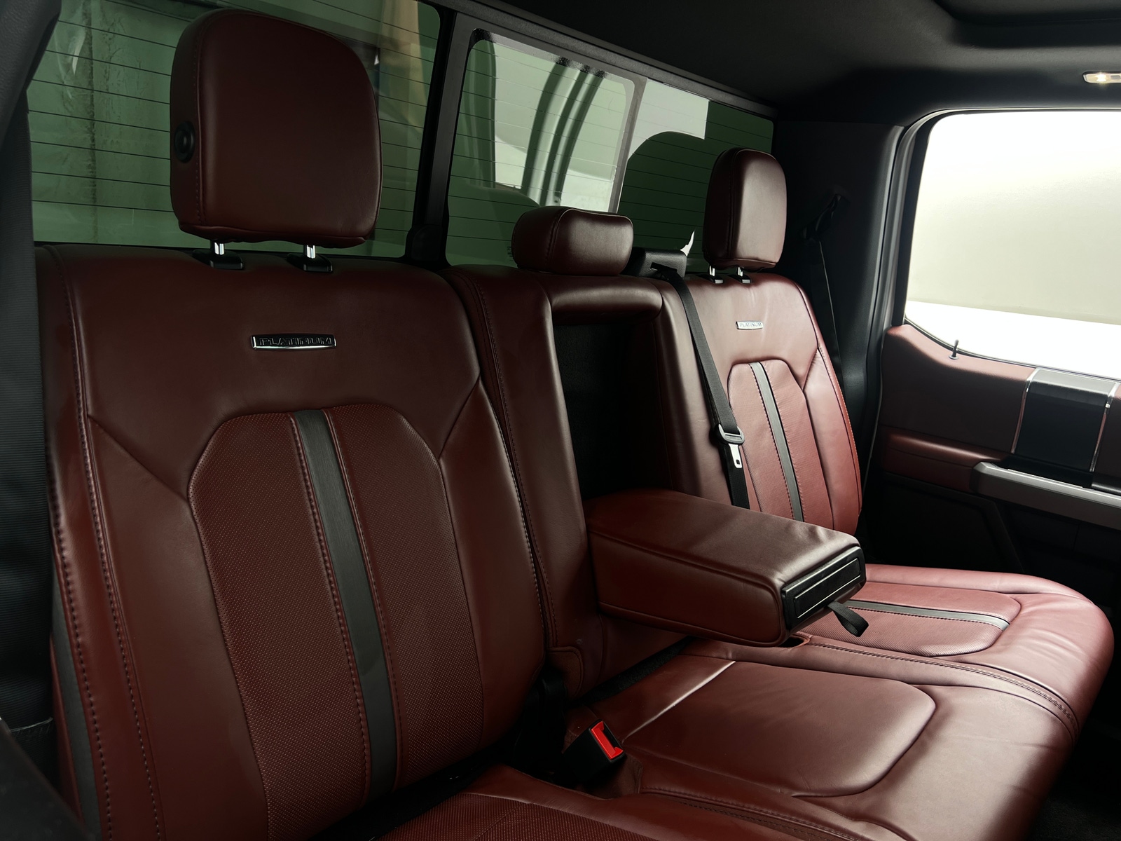 Thumbnail: 2019 Ford Econoline - 5