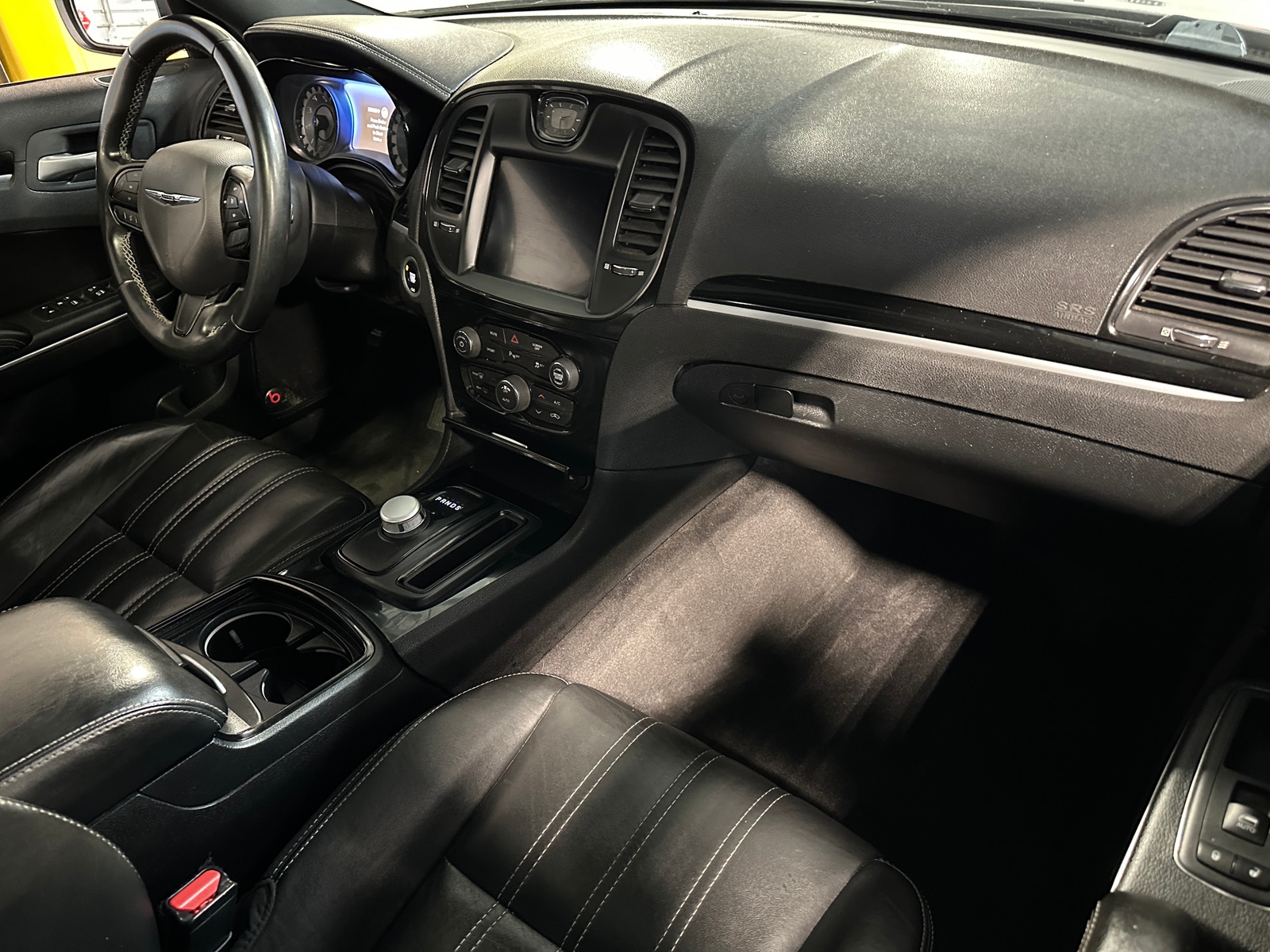 Thumbnail: 2018 Chrysler 300 - 2