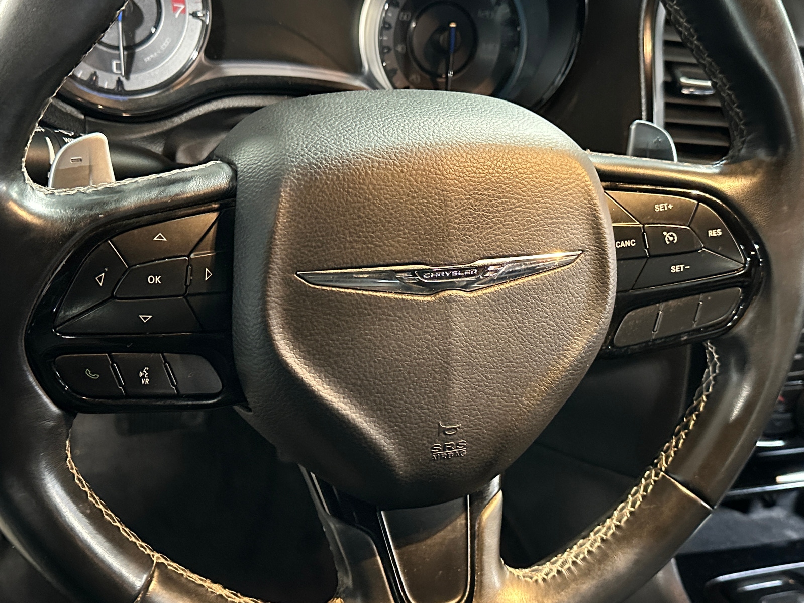 Thumbnail: 2018 Chrysler 300 - 4